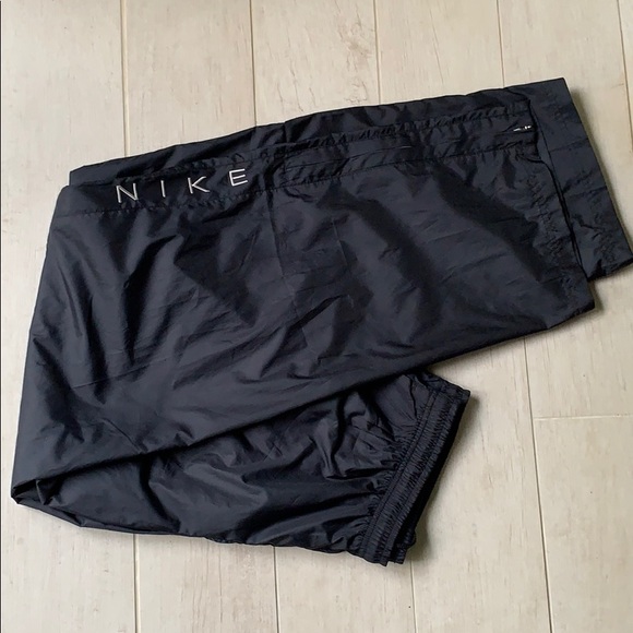 Nike Other - Men’s Nike wind pants